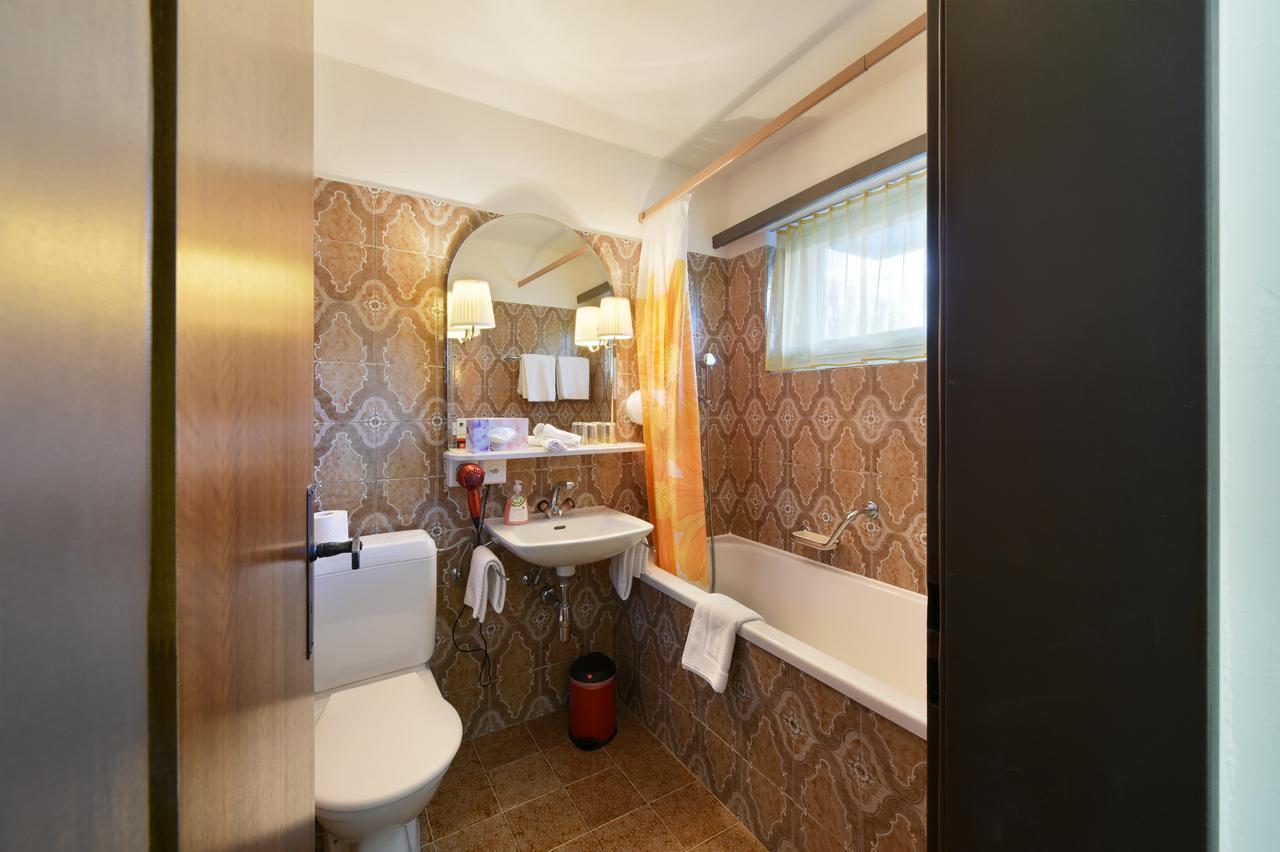 Schlosshotel - Self Check-In Hotel Brig Kültér fotó